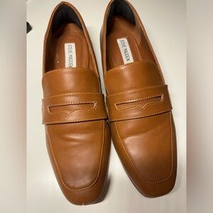 Steve Madden cognac penny loafer